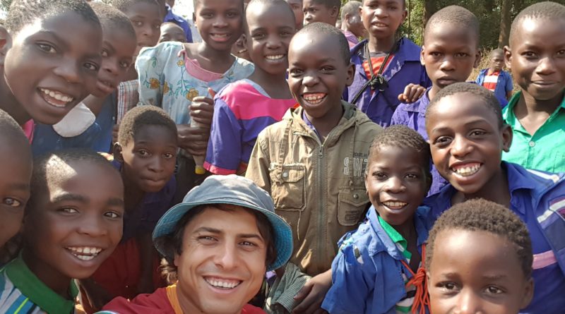 Olivian Huean: „După ce te-a mușcat șarpele, prima ta grijă nu este tratarea rănii, ci prinderea șarpelui.” Olivian Huean: „După ce te-a mușcat șarpele, prima ta grijă nu este tratarea rănii, ci prinderea șarpelui.”